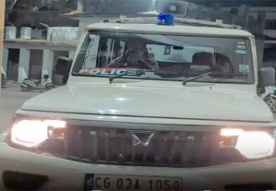 गांजा तस्कर पकडऩे गई पुलिस टीम की गाड़ी ले उड़ा चोर