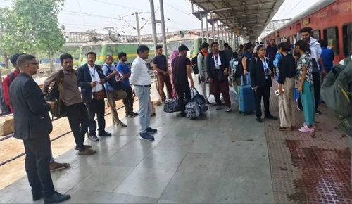 बिना टिकट 301 पकड़ाए, 1 लाख 63 हजार का वसूला जुर्माना