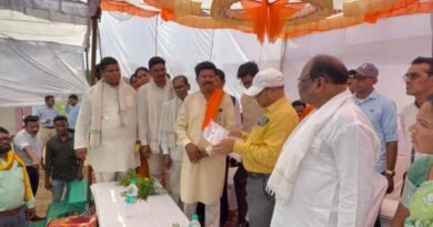 सुशासन तिहार का 16 पंचायतों ने किया बहिष्कार, तहसीलदार को हटाने की मांग