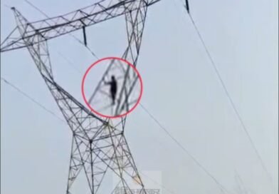 पत्नी के मायके जाने से नाराज पति चढ़ा हाईटेंशन टावर पर
