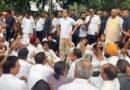 छात्रों के संसद कूच पर लाठी चार्ज के खिलाफ कांग्रेस ने कल्याण मार्ग पर प्रदर्शन किया